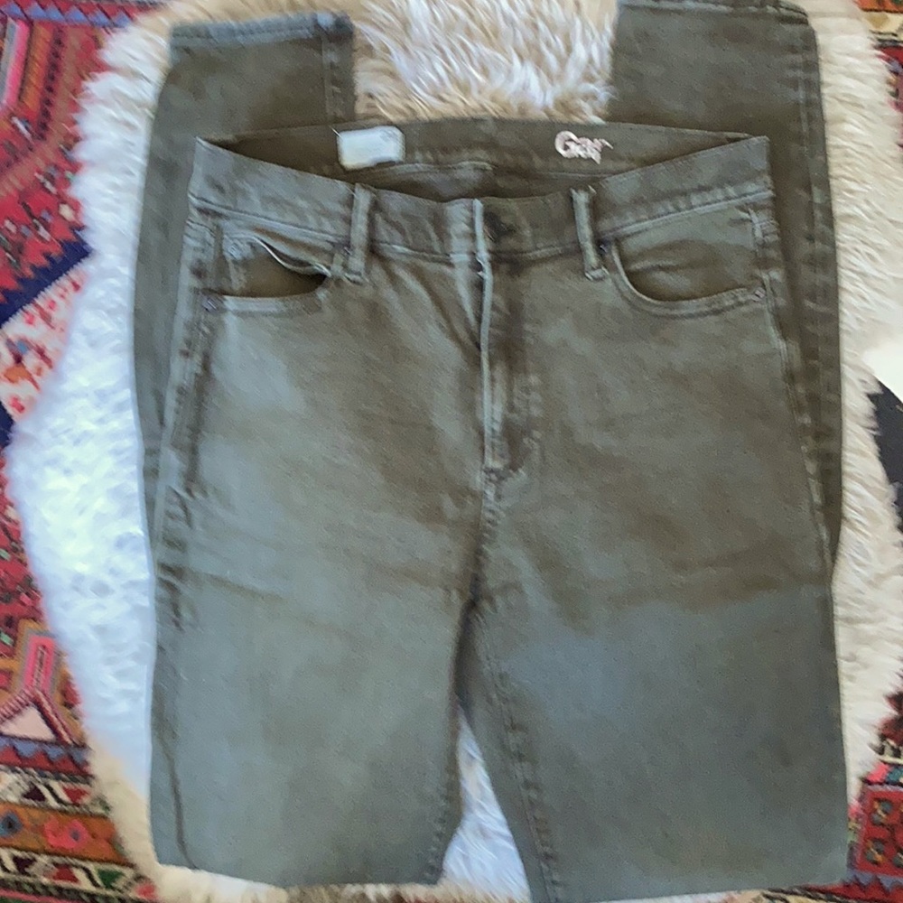 DARK GREEN Skinny jeans.